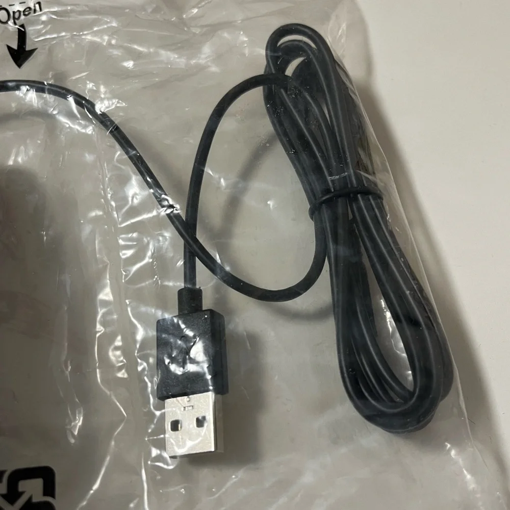 Dell MS116 DP/N 009NK2 Black USB Wired Optical Scroll Mouse